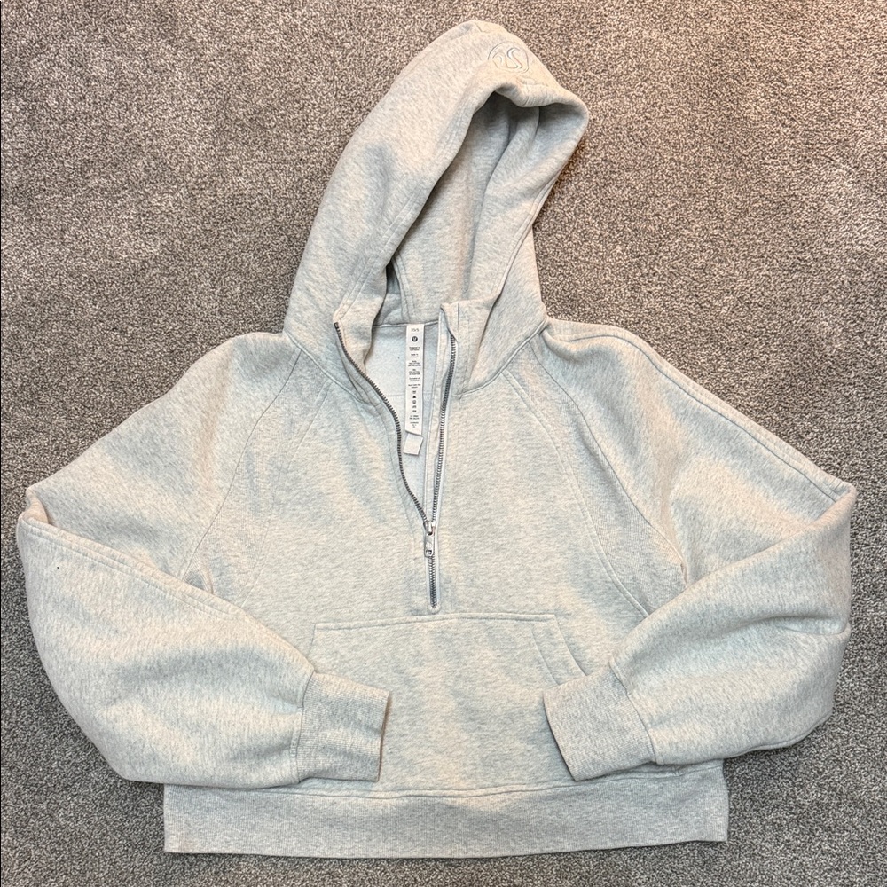 Lululemon quarter zip Scuba